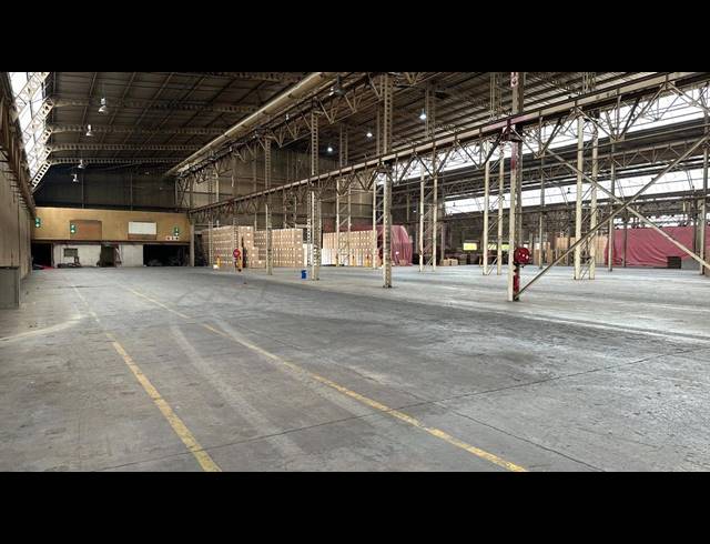 14,419M² WAREHOUSE TO LET IN ALRODE